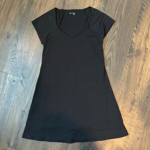 Offline by aerie black mini activewear dress with built in shorts sz medium